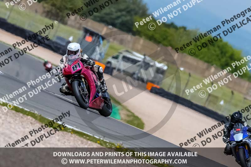 PJ Motorsport Photography;donington no limits trackday;donington park photographs;donington trackday photographs;no limits trackdays;peter wileman photography;trackday digital images;trackday photos
